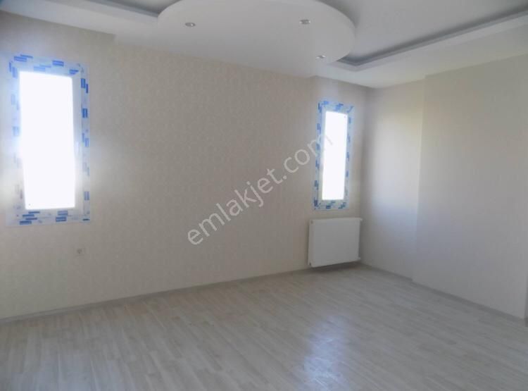 Gültepe Mh.ilimyolu Bulvarına Yakın,az Katlı Binada Cazip Kiralık 3+1 - Görsel 11