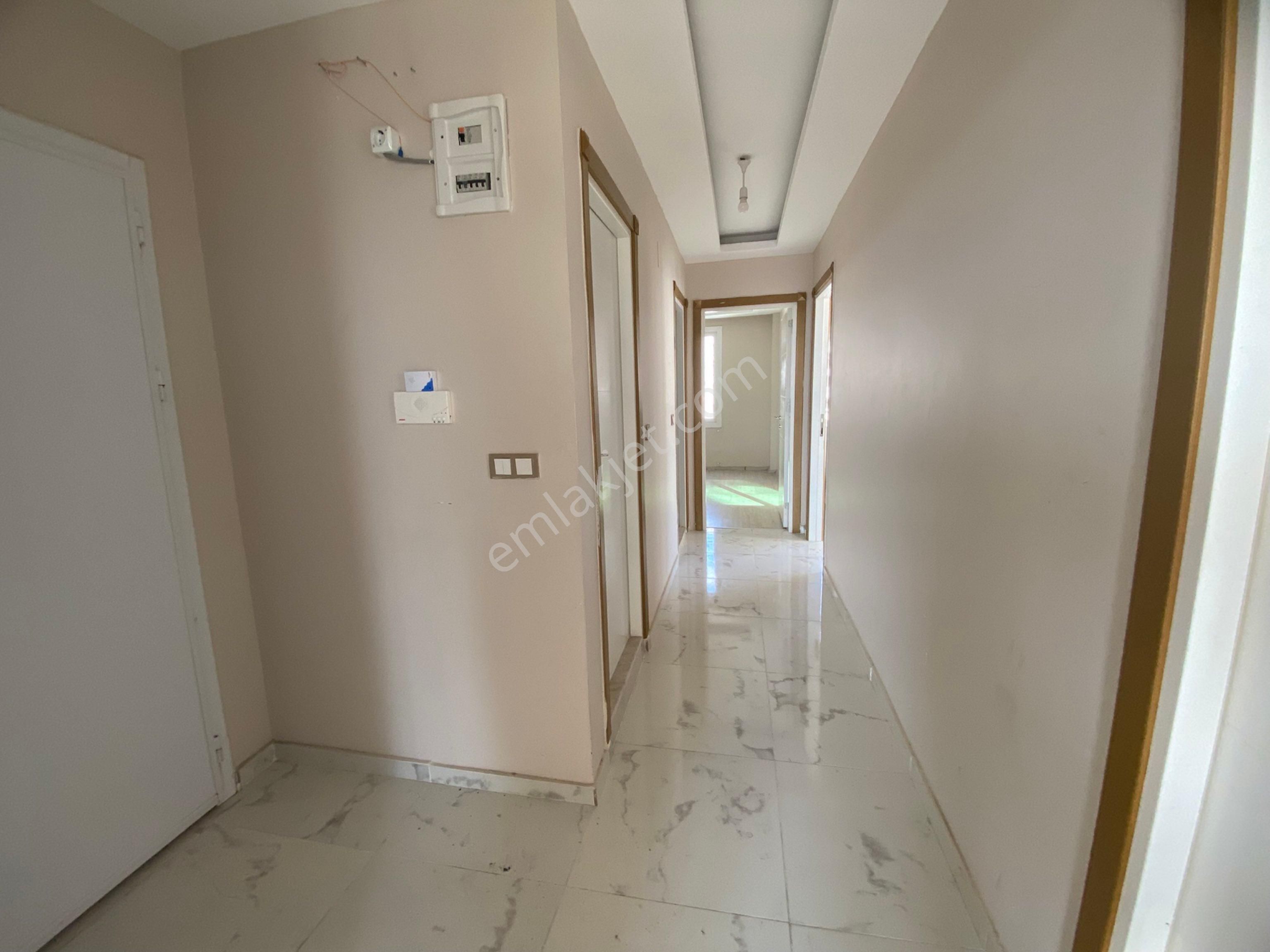 Gültepe Mh.ilimyolu Bulvarına Yakın,az Katlı Binada Cazip Kiralık 3+1 - Görsel 7
