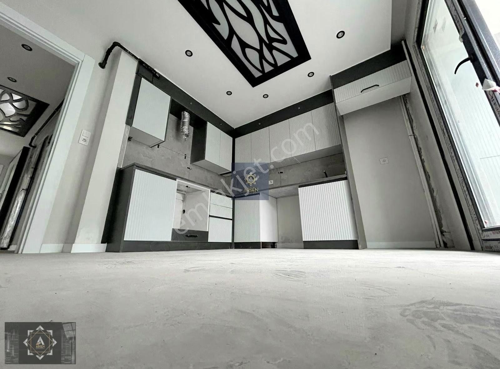 Arsenden Şemiklerde Tv Üniteli 2+1 E. Banyolu Satılık Daireler