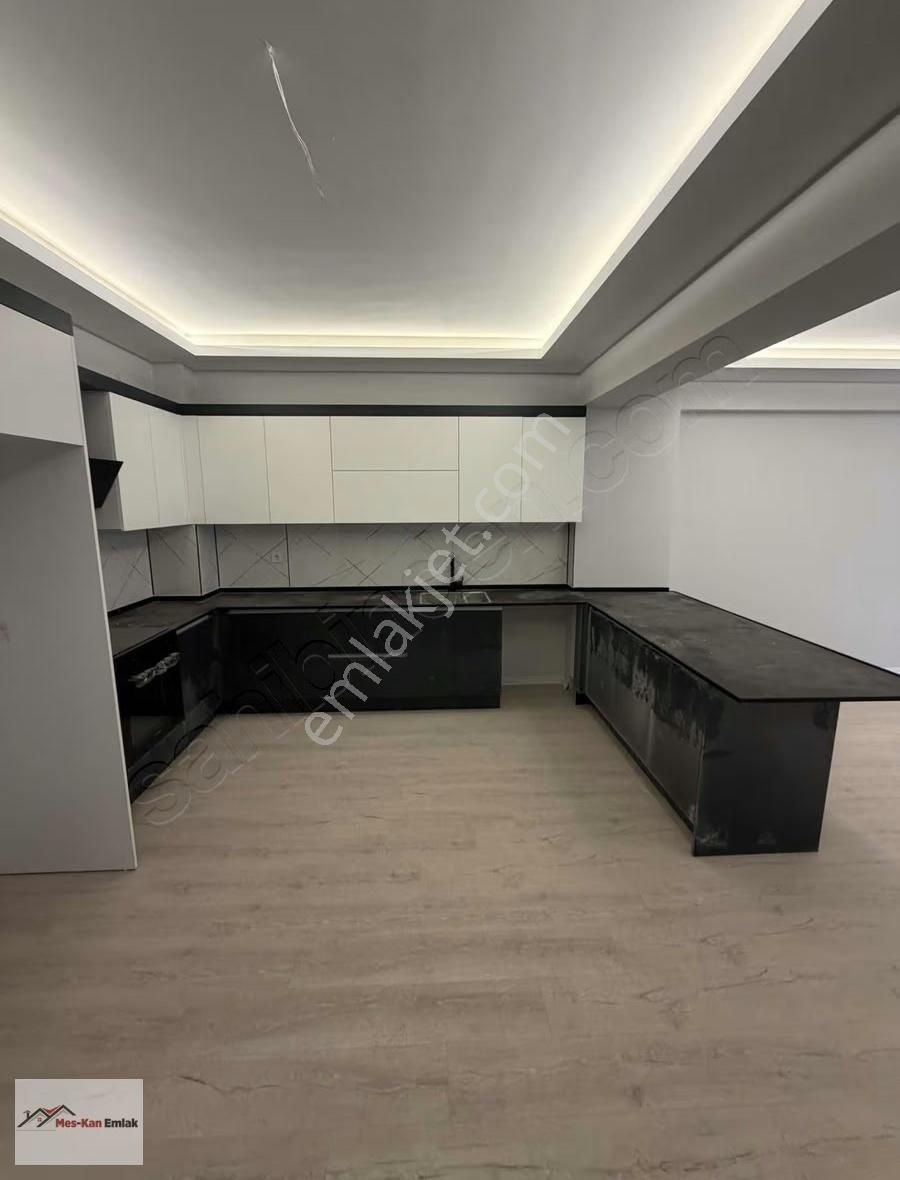 Özlüce Bulvarı Altınşehirde Sıfır 1+1 Geniş Eşyasız Kiralık Lux - Görsel 7