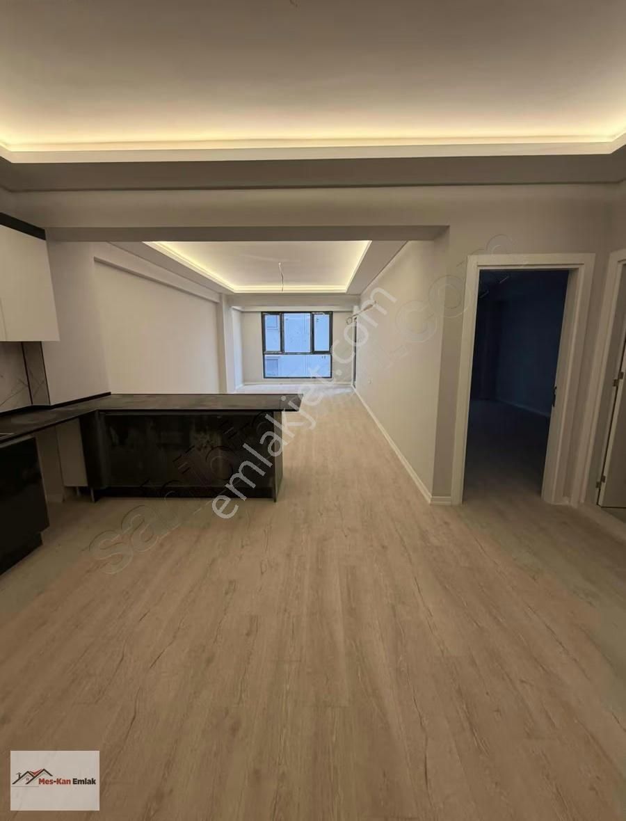 Özlüce Bulvarı Altınşehirde Sıfır 1+1 Geniş Eşyasız Kiralık Lux - Görsel 8