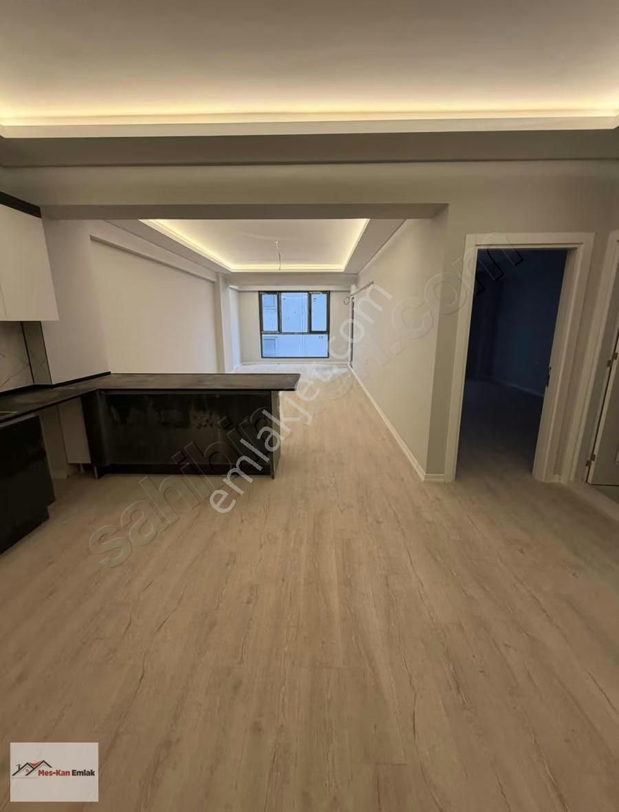 Özlüce Bulvarı Altınşehirde Sıfır 1+1 Geniş Eşyasız Kiralık Lux - Görsel 22