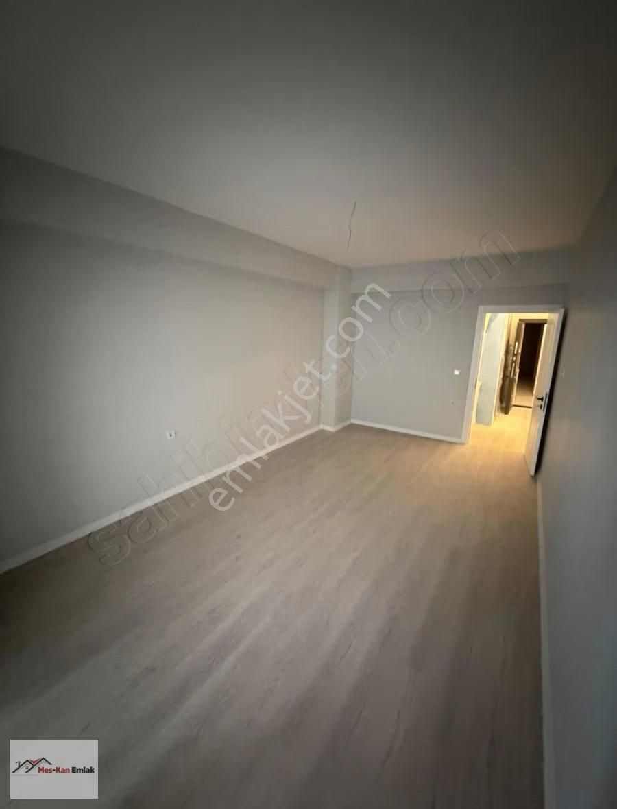 Özlüce Bulvarı Altınşehirde Sıfır 1+1 Geniş Eşyasız Kiralık Lux - Görsel 23