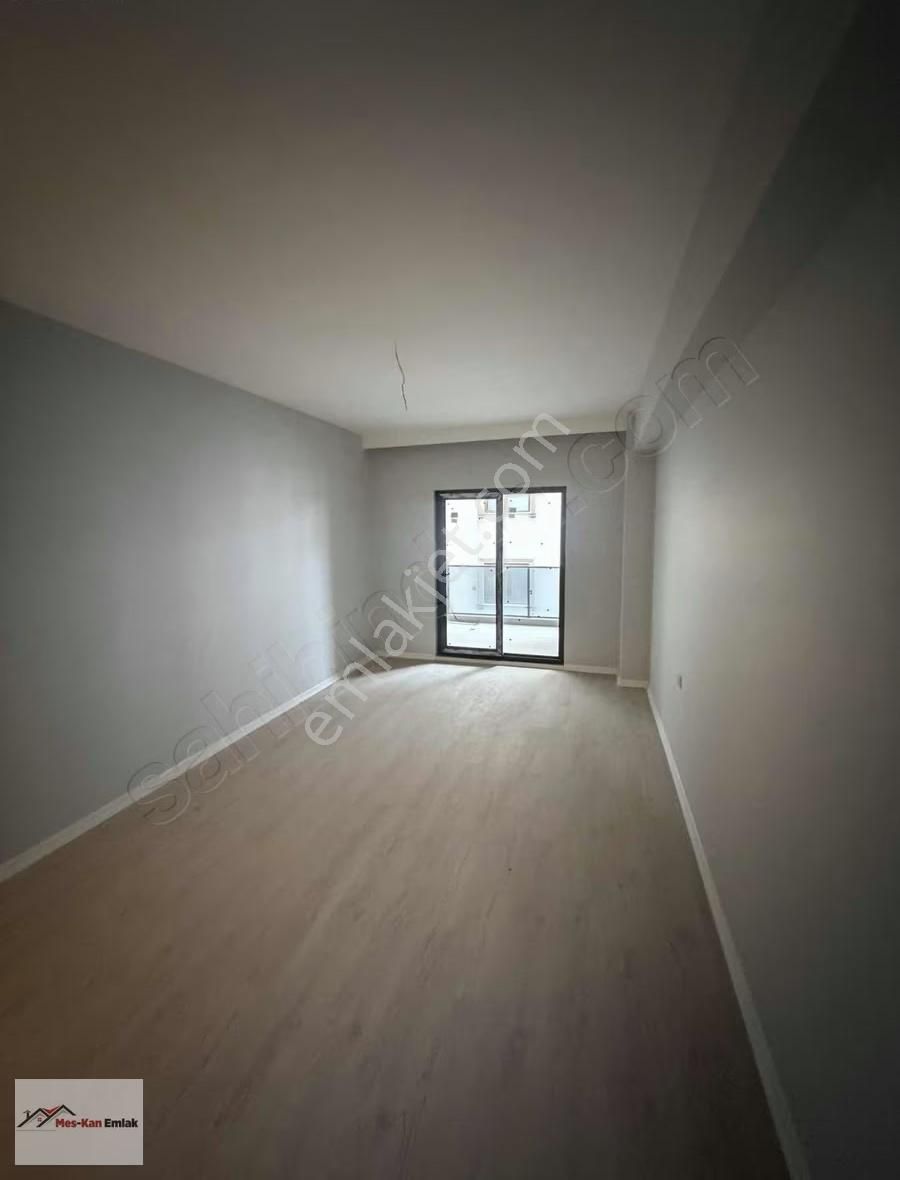 Özlüce Bulvarı Altınşehirde Sıfır 1+1 Geniş Eşyasız Kiralık Lux - Görsel 13