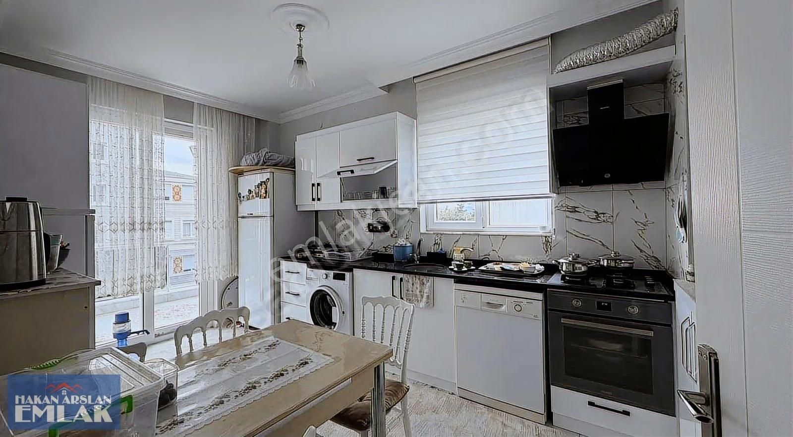 Güney Cephli Kattatek Deniz Manzaralı Geniş Ferah Satılk Daire - Görsel 15