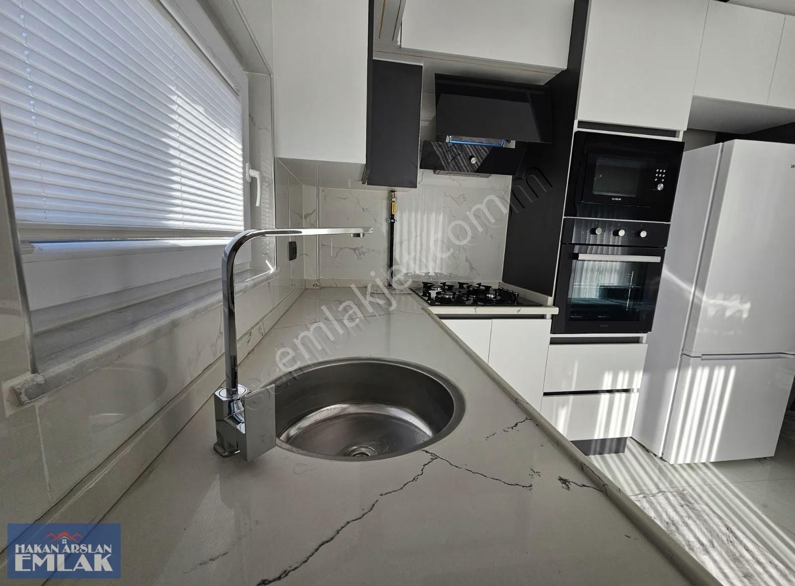 Kütükçü'de Katta Eşyalı Lüx 1+1 Kiralık Daire - Görsel 4