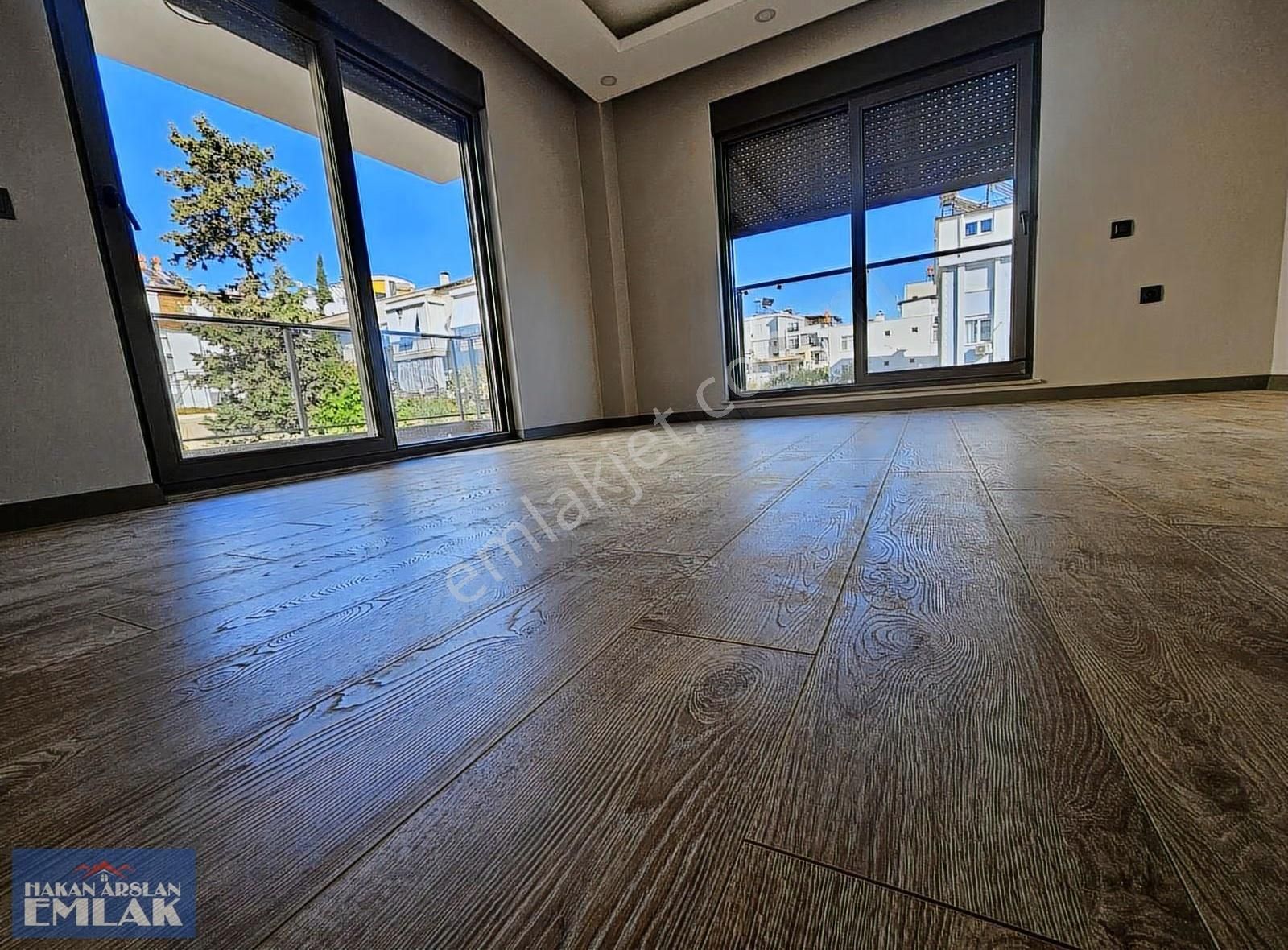 Kütükçünün En Modern 2+1 Dairesini Görmeye Ne Dersiniz!!! - Görsel 10