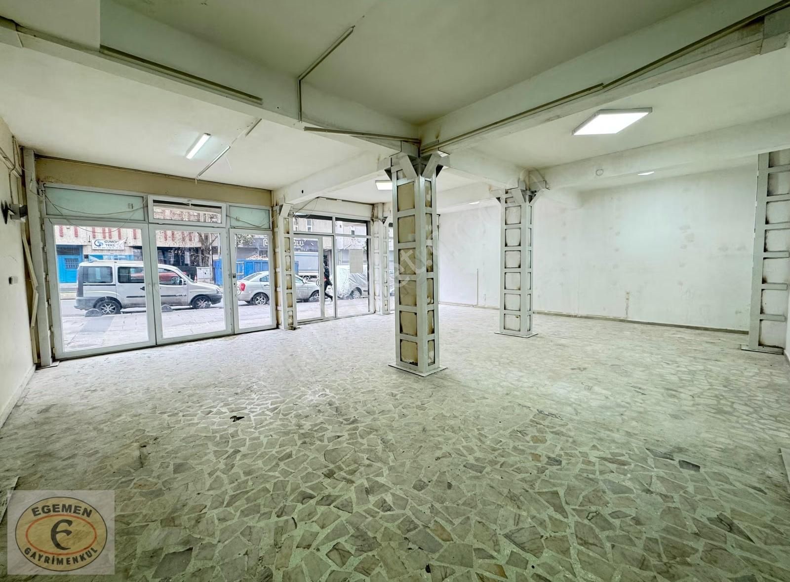 Sultanbeyli Fatih Bulvarı Üzerinde 220 M2 Kiralık Dükkan - Görsel 11