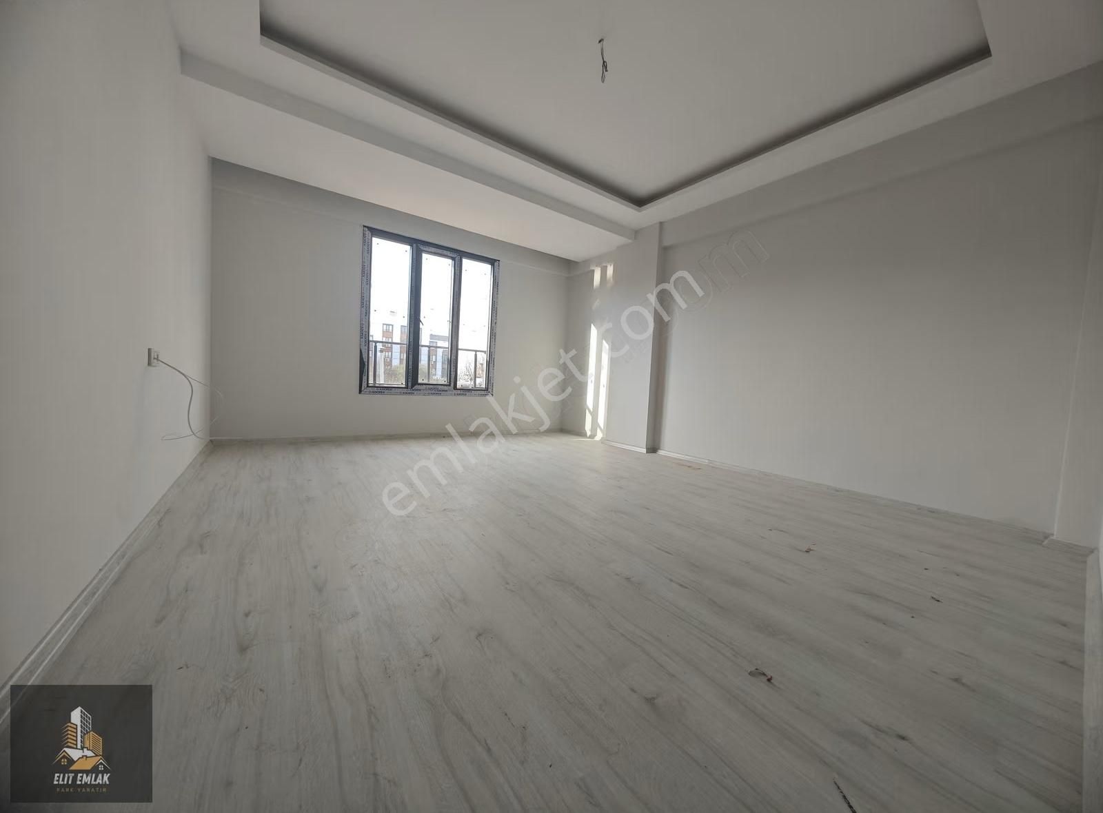 Elit Emlak'tan Cumhuriyet Mah. 2+1 Satılık Daire - Görsel 9