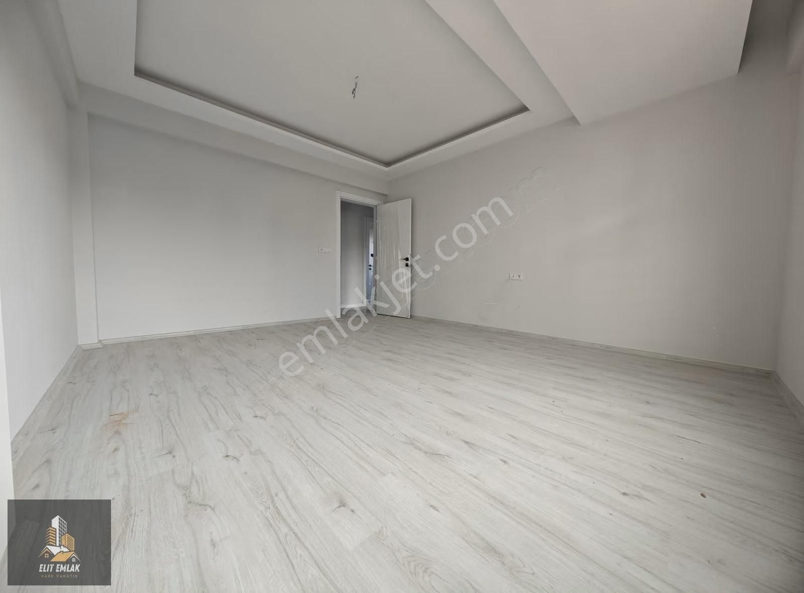 Elit Emlak'tan Cumhuriyet Mah. 2+1 Satılık Daire - Görsel 4
