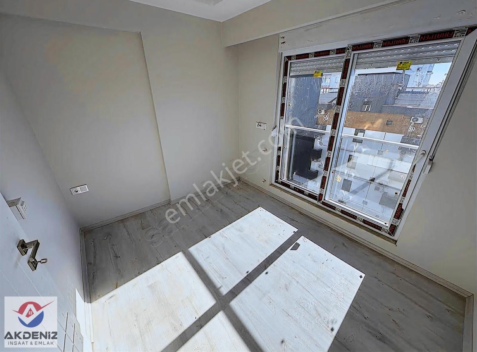 Akdenizemlaktan Tapu Masrafsız Doğalgazlı Güney Cephe Daire - Görsel 13
