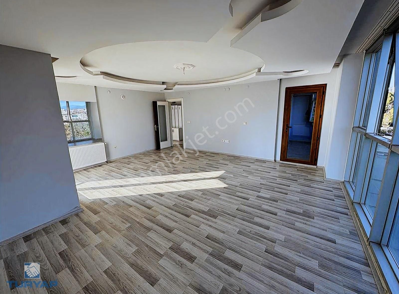Torbalı Muratbey Mahallesi Koruluk Satılık Lüks Arakat 3+1 Daire - Görsel 24