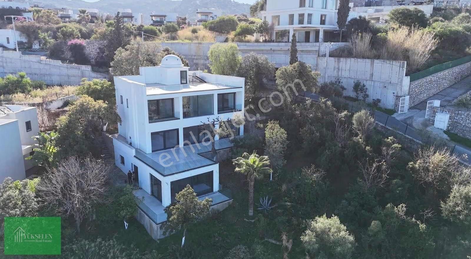 Bodrum Yalıkavakta 1.000 M2 Villa Ve 1.000m2 Arsa Ayrı Tapulu - Görsel 38