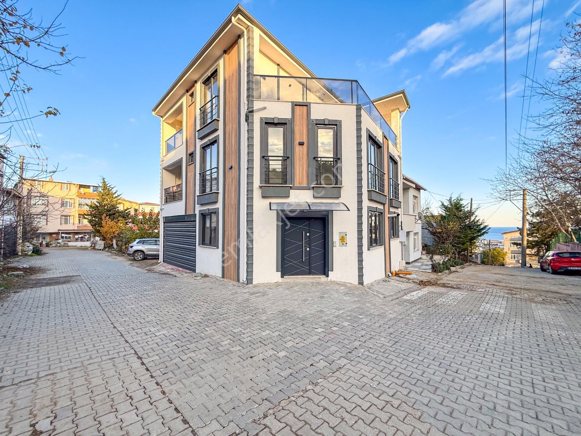 Barbaros Mh Deniz Manzaralı Ultra Lüks 6+1 Tripleks Sıfır Villa - Görsel 4