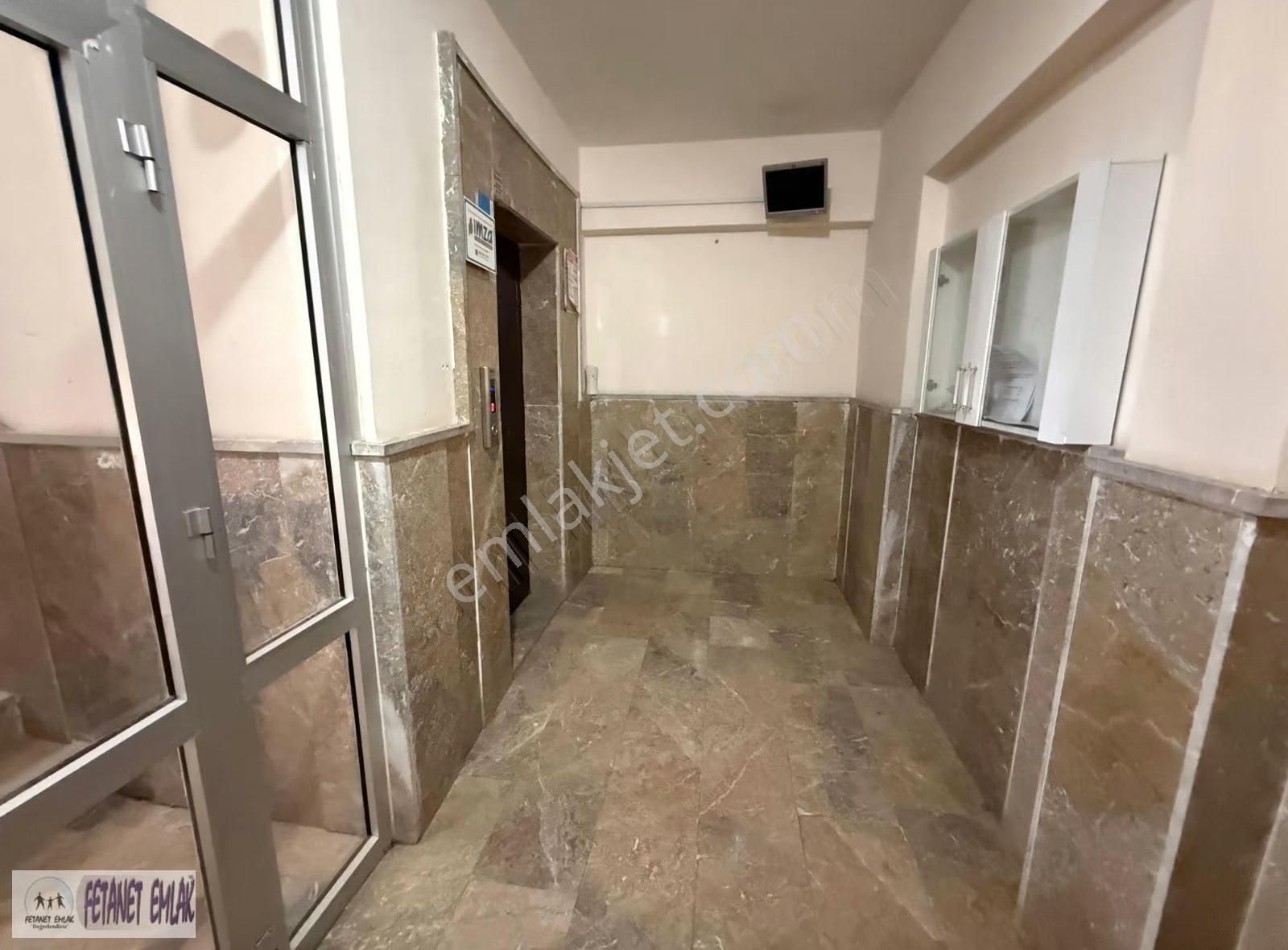 Fetanet Emlaktan Yeşil Mh.de Ara Kat Kombili Masrafsız 3+1 Daire - Görsel 6