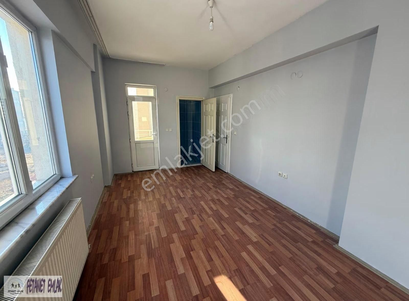 Fetanet Emlaktan Yeşil Mh.de Ara Kat Kombili Masrafsız 3+1 Daire - Görsel 4