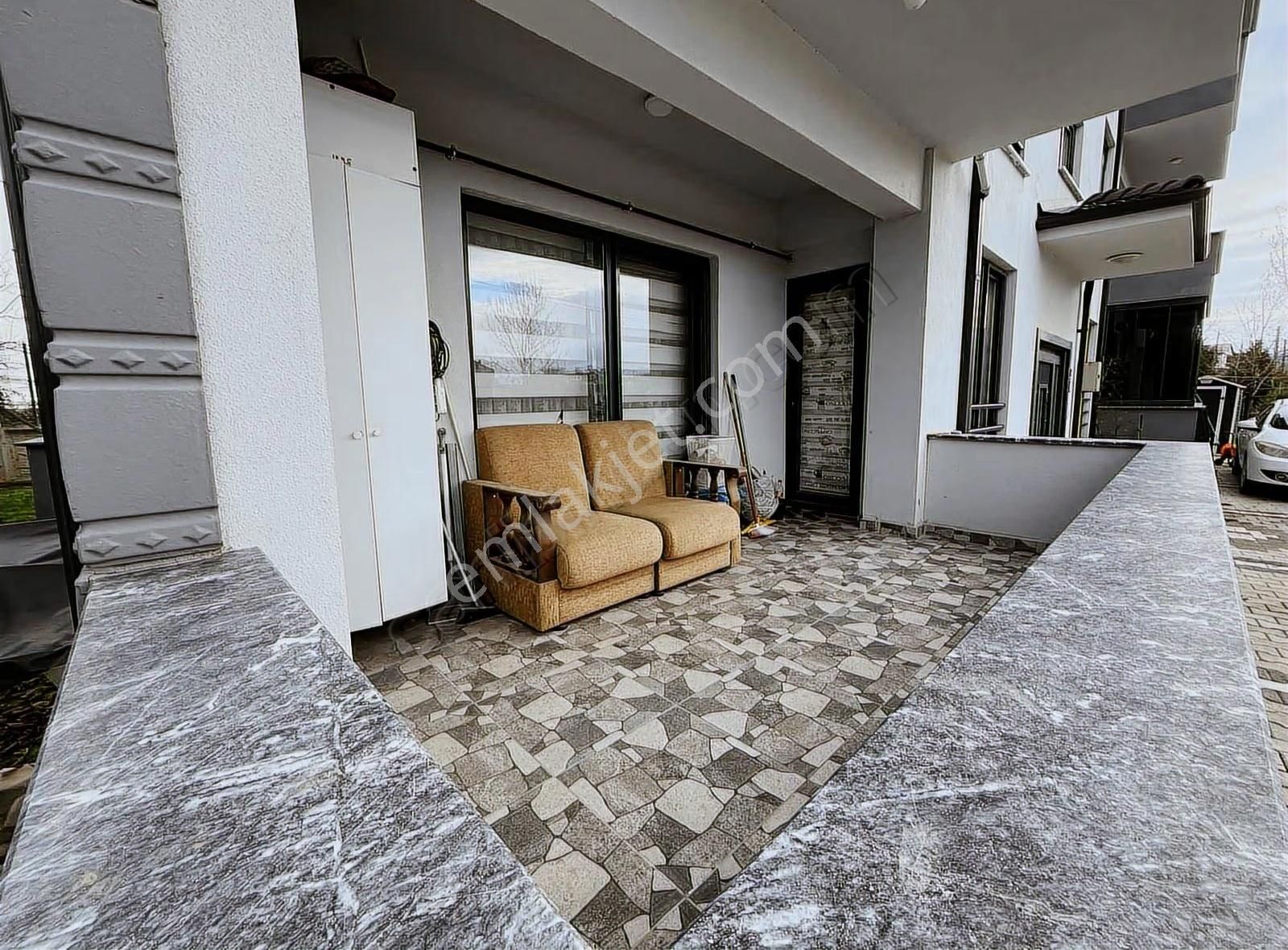 Emlaccar Dan Satılık 3+1 - Görsel 2