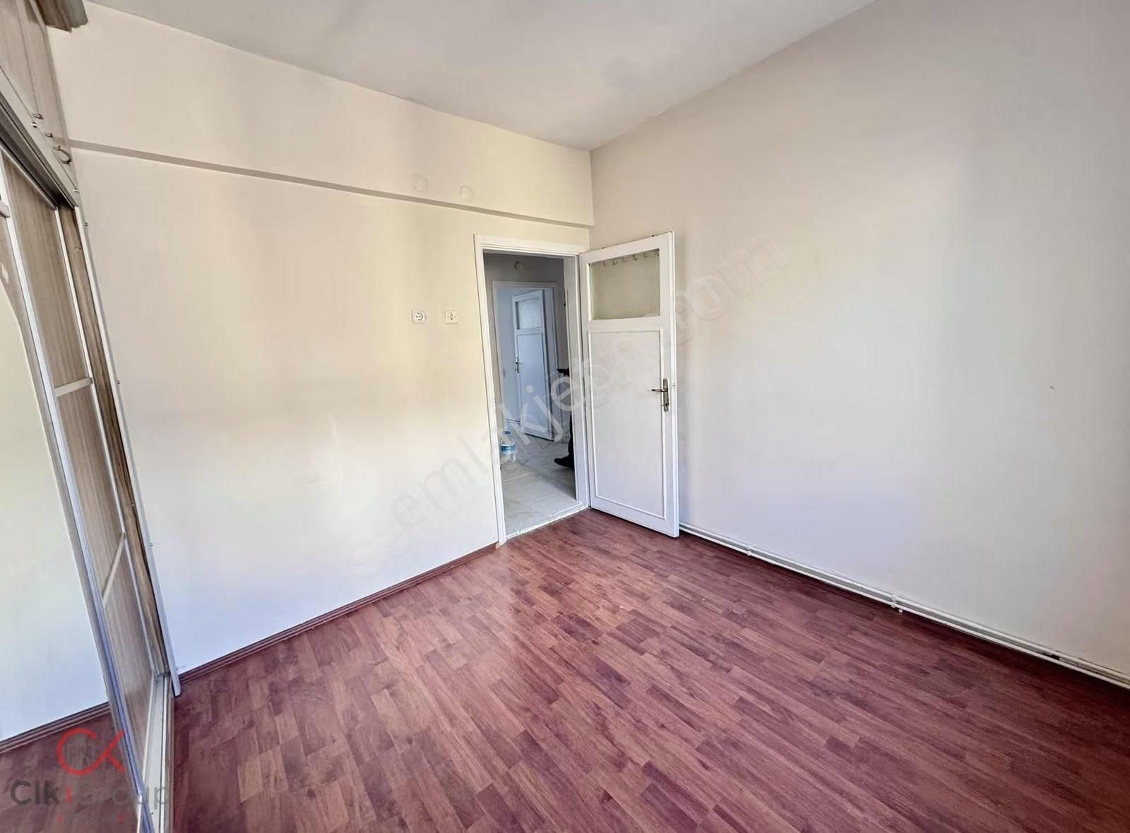 Clk Gm'den Alanönünde Kiralık 3+1 Arakat Asansörlü Daire - Görsel 6