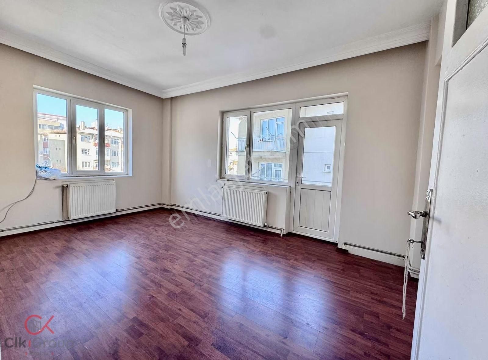 Clk Gm'den Alanönünde Kiralık 3+1 Arakat Asansörlü Daire - Görsel 12