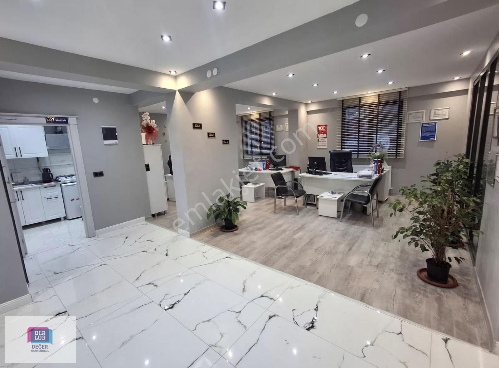 Dialog Değer'den Saray Bosna'da Kiralık Eşyalı 2+1 Ofis - Görsel 13
