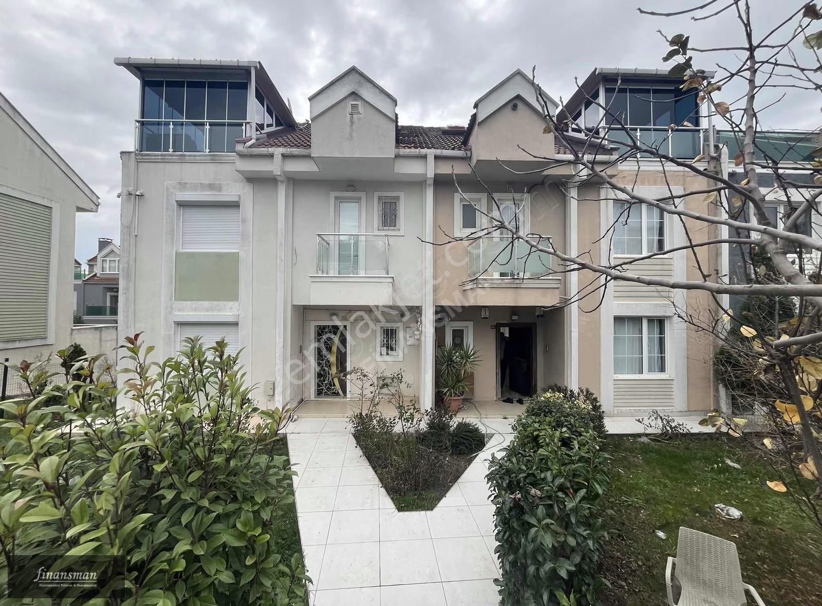 Finansman'dan..hem Konuta Hem Ofise Uygun..geniş Bahçeli Villa