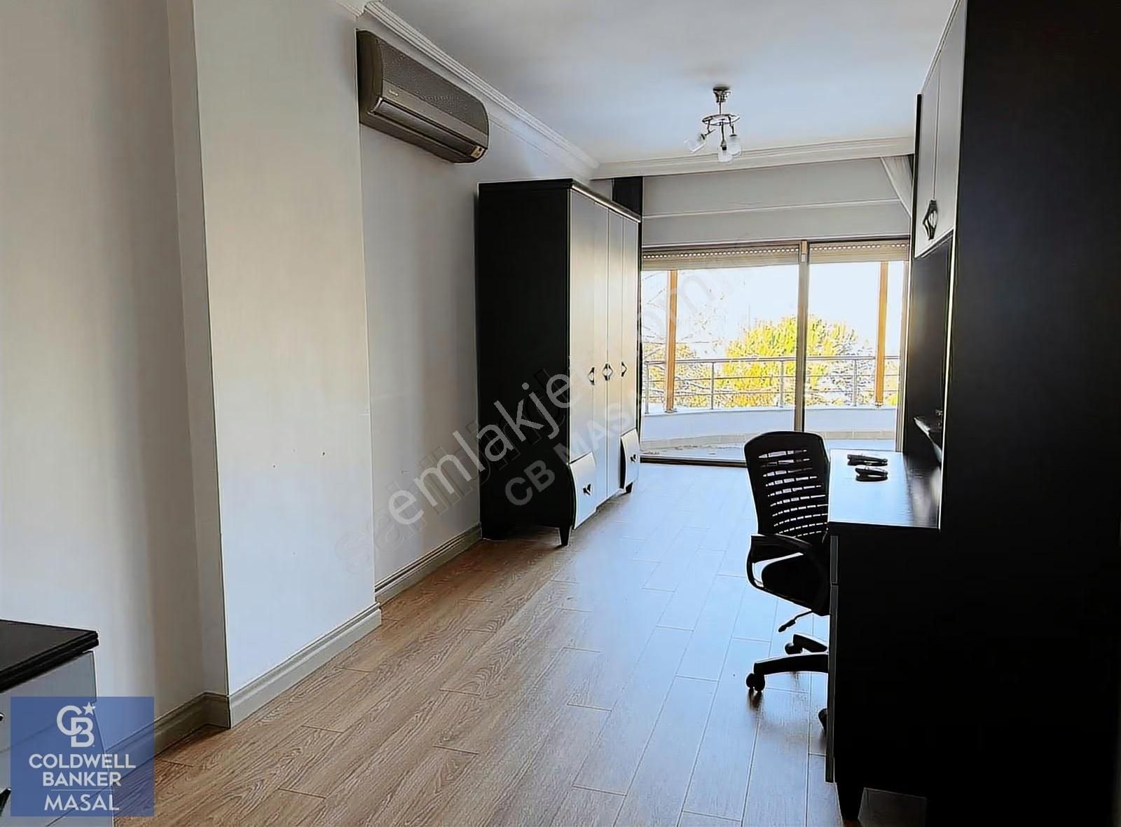 Sancaktepe Paşaköy 5+1 Eşyalı Trıpleks Bahçeli Müstakil Villa - Görsel 30