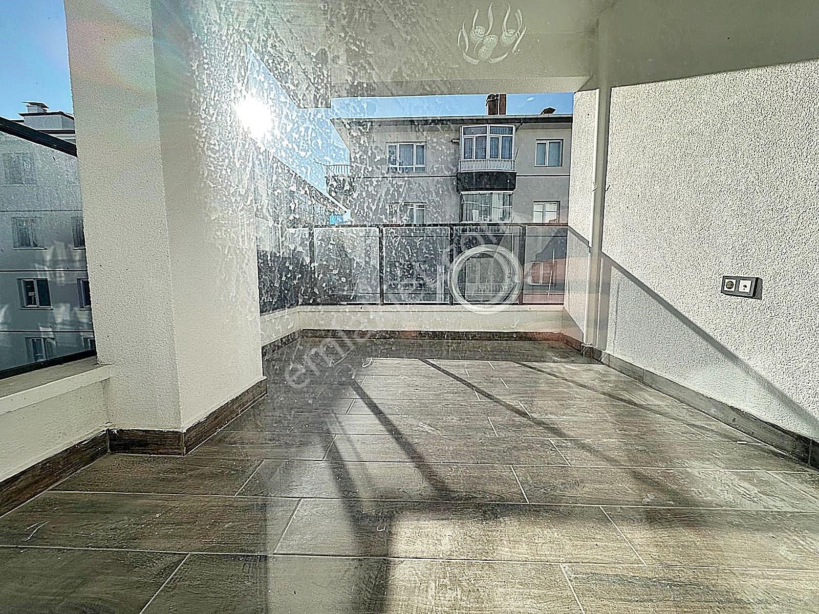 Karakaya'da Modern Tasarım & Ultralüks Donanımlı 3+1 Daire - Görsel 31