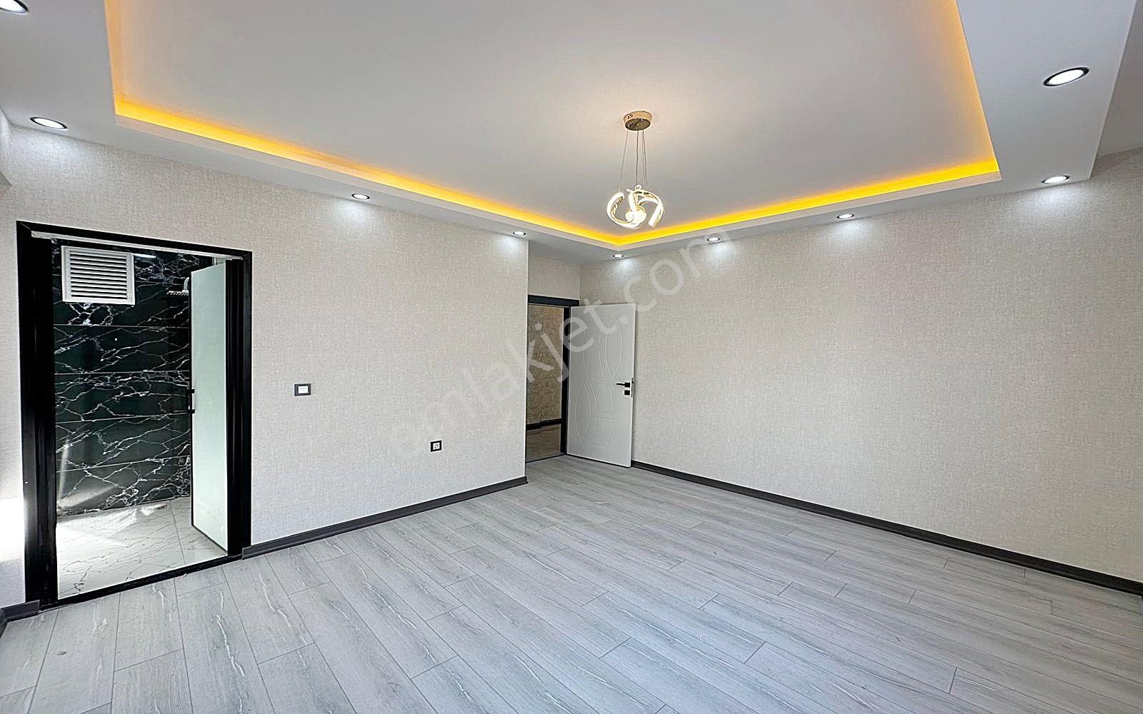 Karakaya'da Modern Tasarım & Ultralüks Donanımlı 3+1 Daire - Görsel 15