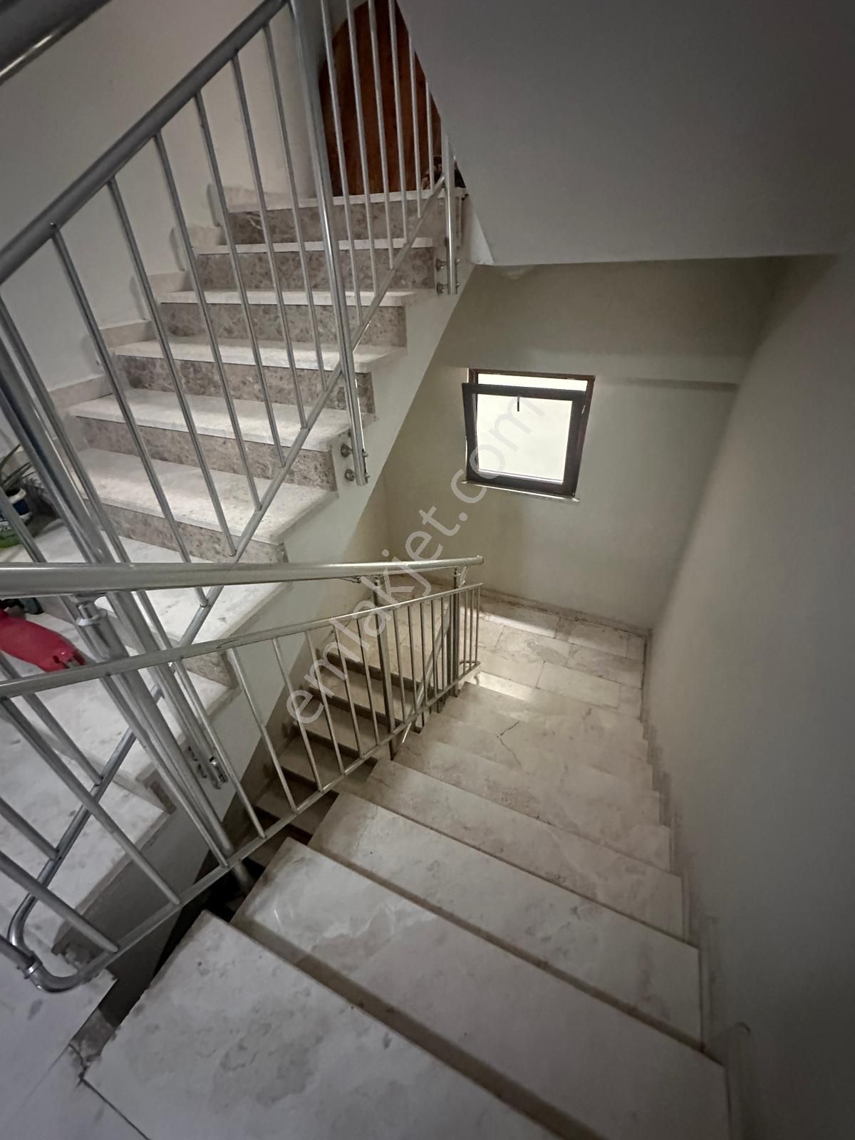 Afyon Üçok Emlaktan Kanlıca Mah Satılık 2+1 Tokide Fırsat Daire - Görsel 6