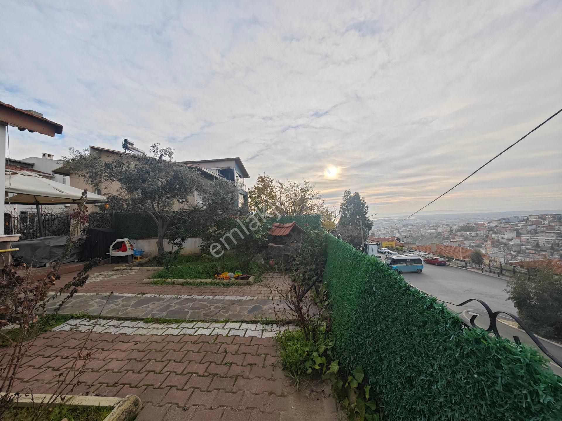 Evka 2 Mahallesi Çiğli İzmir De Satılık 3+1 Dubleks Villa - Görsel 4