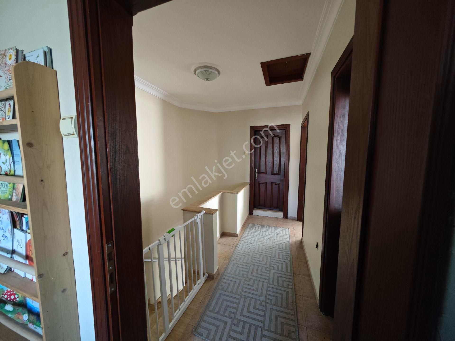 Evka 2 Mahallesi Çiğli İzmir De Satılık 3+1 Dubleks Villa - Görsel 22