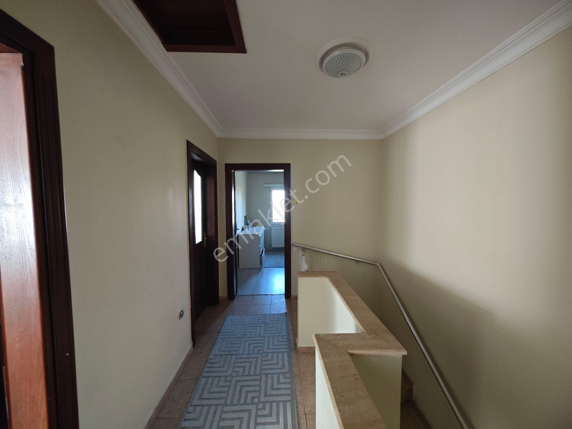 Evka 2 Mahallesi Çiğli İzmir De Satılık 3+1 Dubleks Villa - Görsel 23