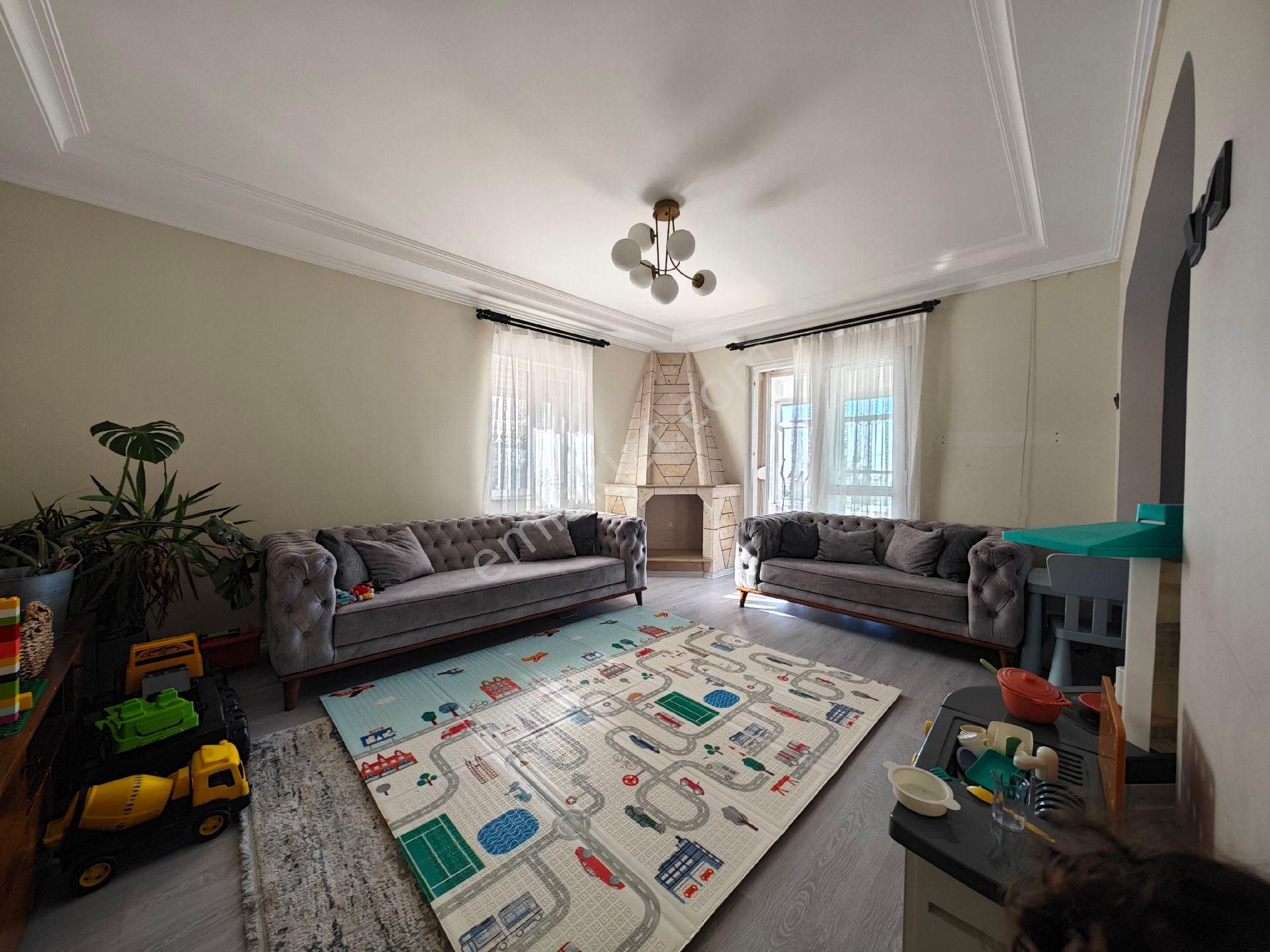 Evka 2 Mahallesi Çiğli İzmir De Satılık 3+1 Dubleks Villa - Görsel 11