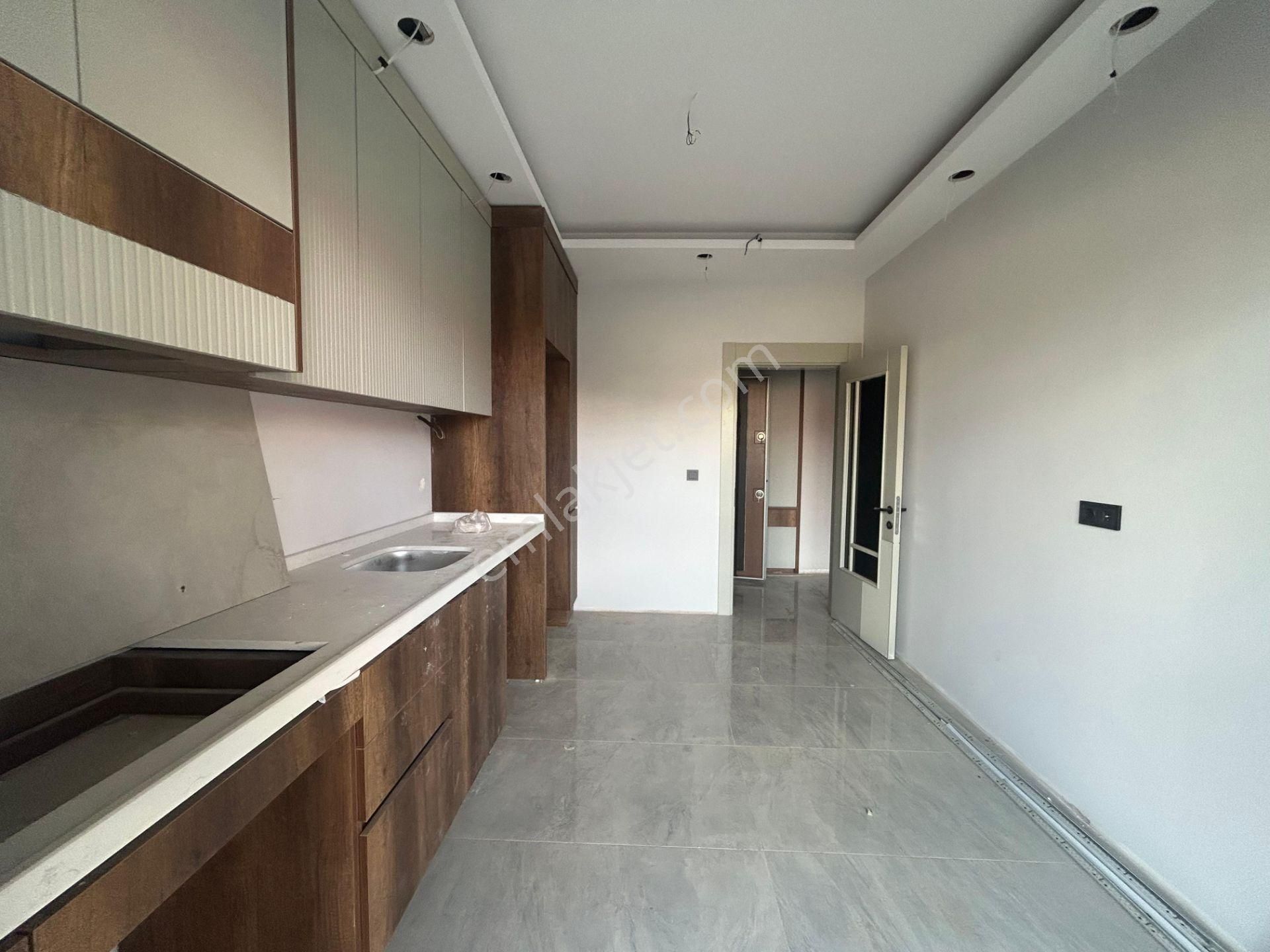 Yüksel'den Kadıköy'de Öncephe K. Otopark Site İçinde 2+1 Satılık Daire - Görsel 9