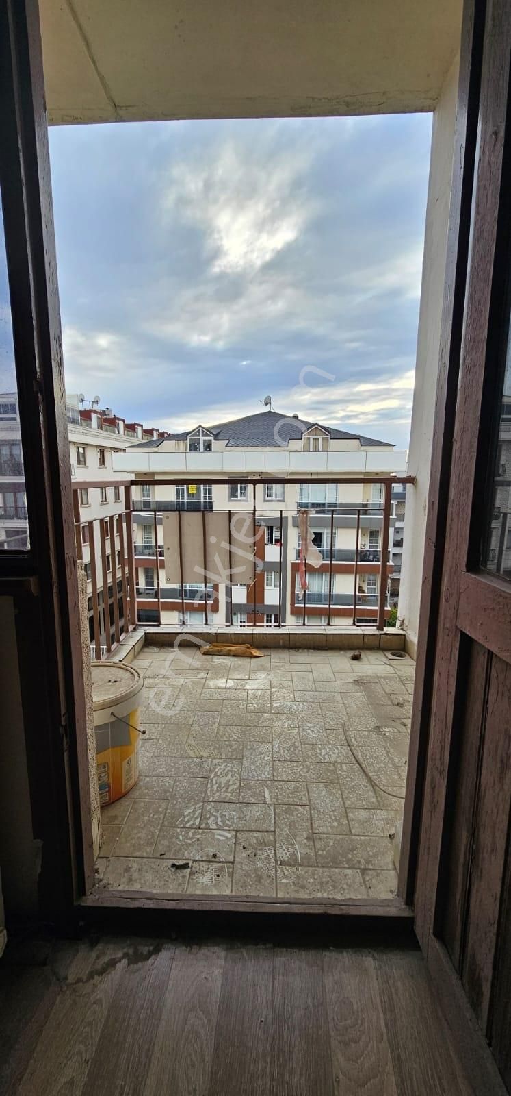 Maltepe Bağdat Caddesi Üzerinde Asansörlü 155 M2 2+1 Merkezi Doğ - Görsel 7
