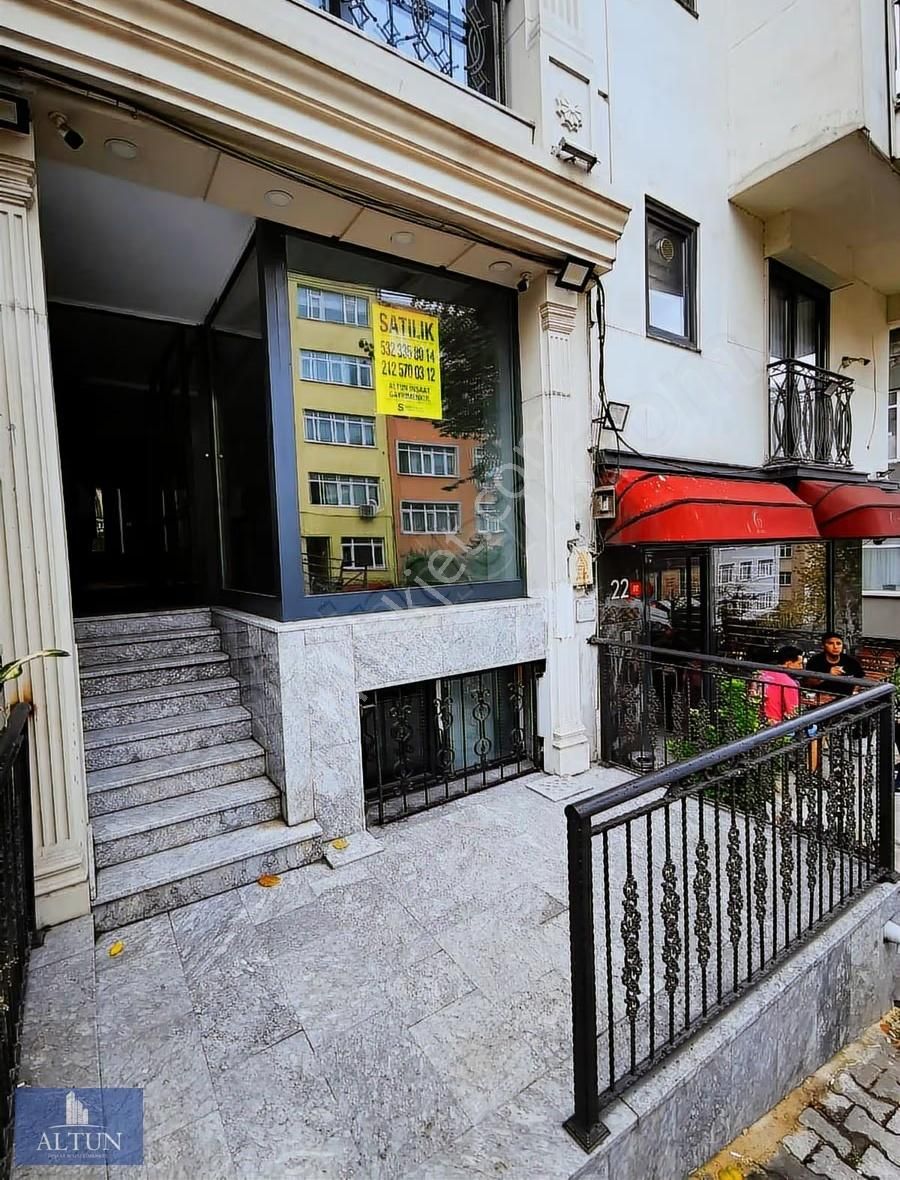 Şişli Kurtuluşta Sıfır 44m2 Tabela Değeri Yüksek Depolu Dükkan