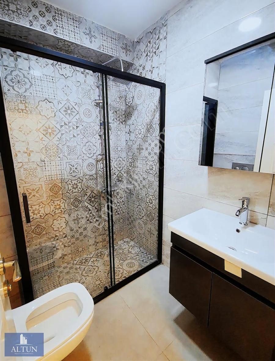 Şişli Kurtuluşta Sıfır 44m2 Tabela Değeri Yüksek Depolu Dükkan - Görsel 16