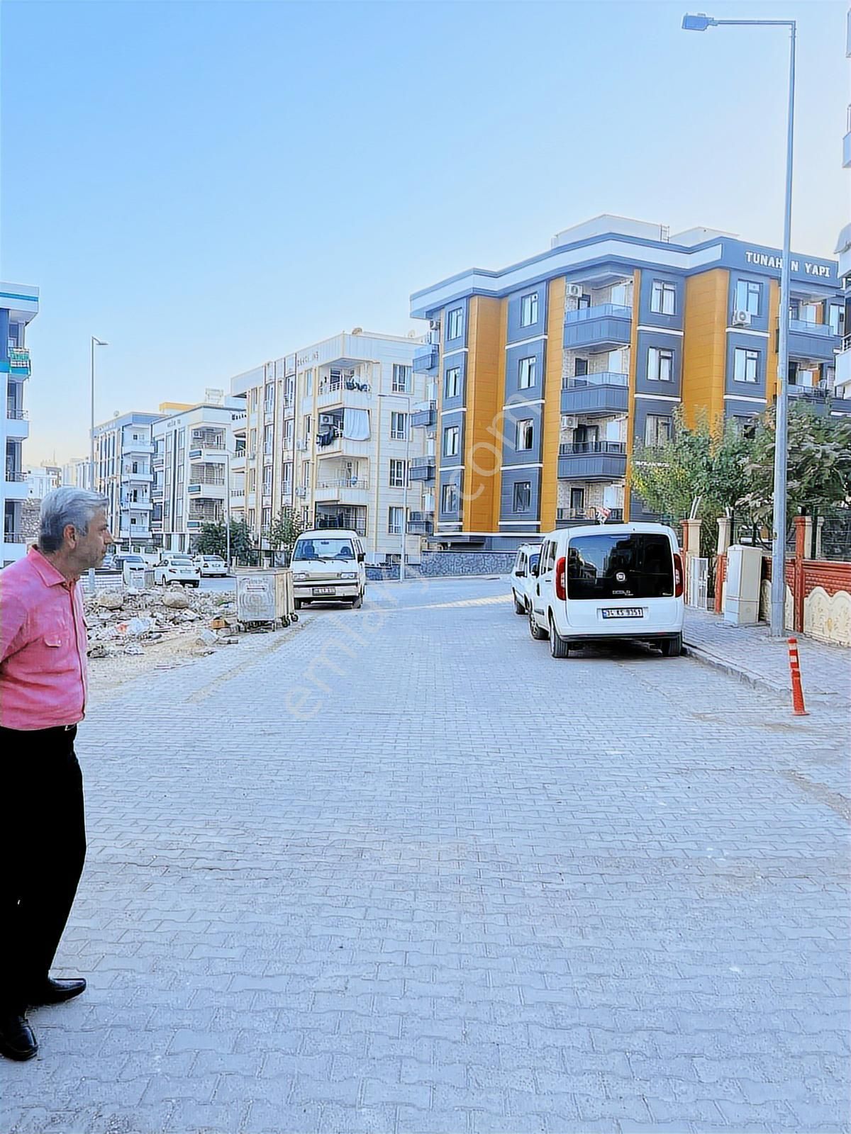 Acl Emlakdan Karaköprü Seyrantepede 2+0 Acil Satılık Sıfır Daire - Görsel 2