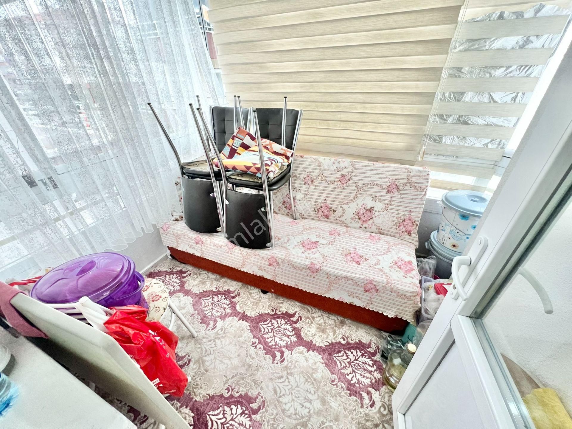 Pursaklar Mehmet Zengin Emlak'tan 2.kat 3+1 Çarşı İçinde Yapılı Masrafsız Daire - Görsel 11