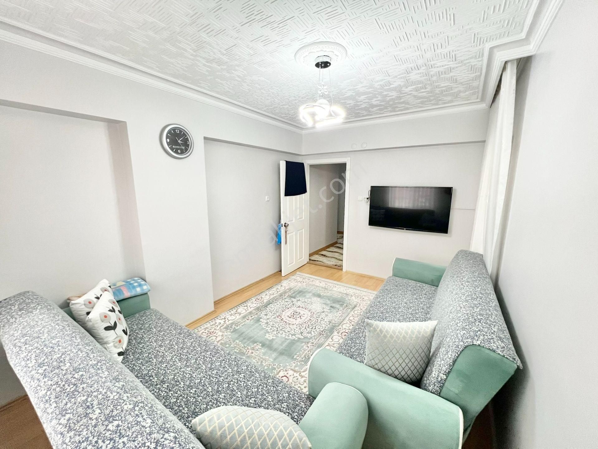 Pursaklar Mehmet Zengin Emlak'tan 2.kat 3+1 Çarşı İçinde Yapılı Masrafsız Daire - Görsel 16