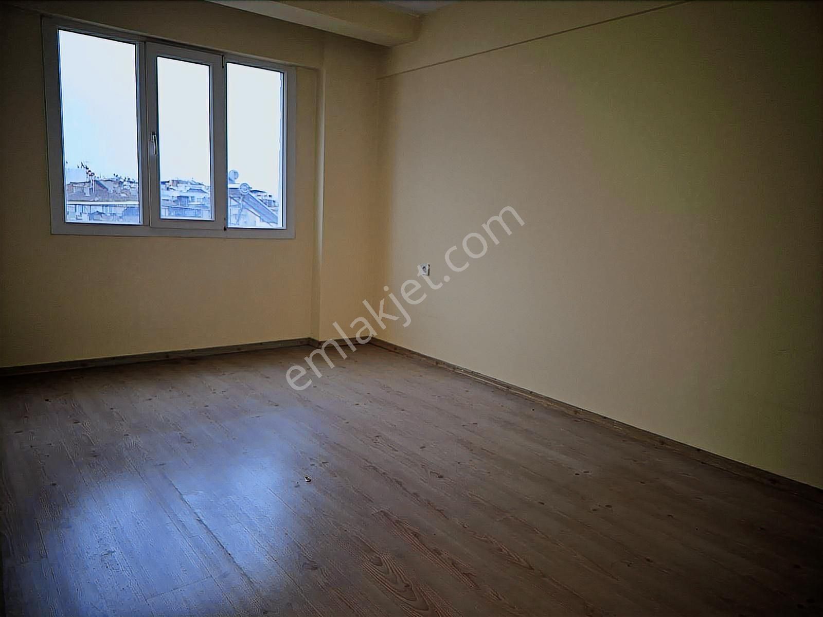 Girne Mahallesi 3+1 Doğalgazlı Kiralık Daire - Görsel 11