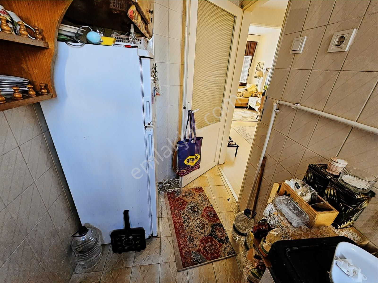 Kocamustafapaşa Kombili 2.ara Kat 1+1 50mk 2.500.000tl - Görsel 15