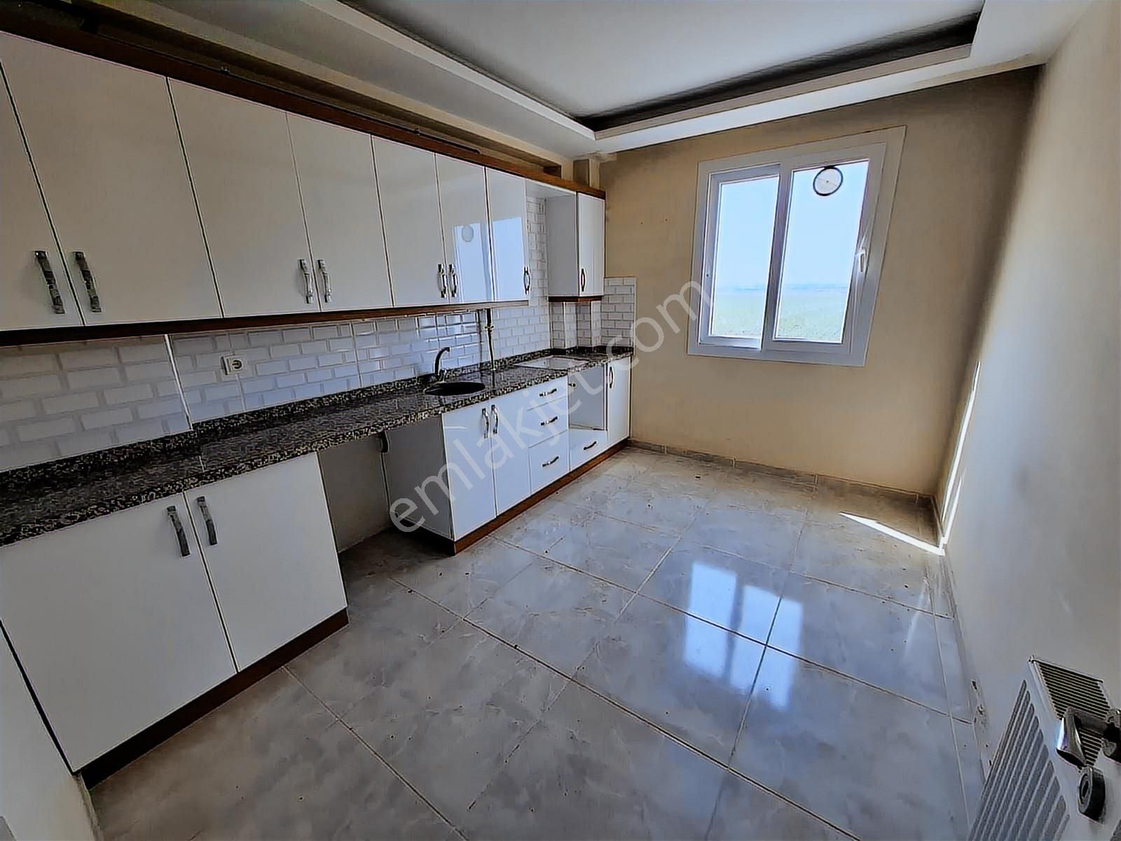 Atıcı'dan Bulvar Üzerinde Satılık İskanlı Yatay Mimarî 3+1 Daire - Görsel 12