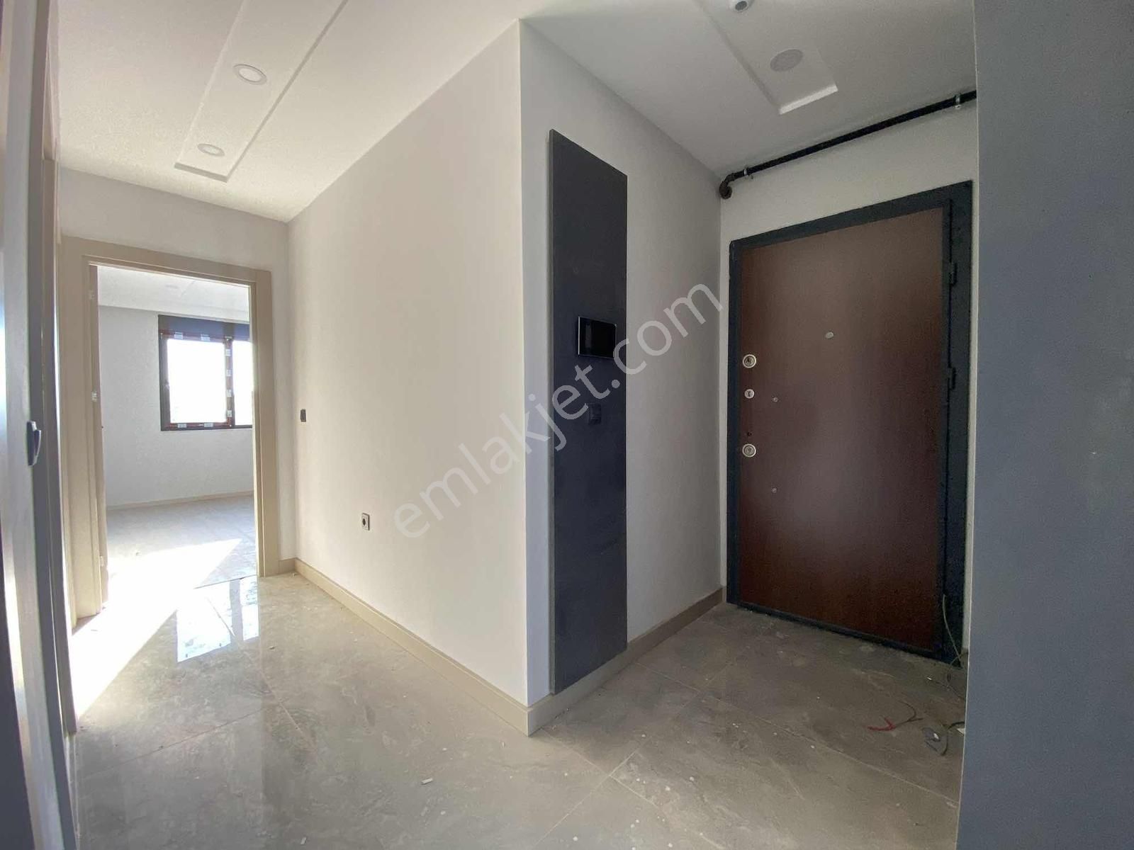 Sundera' Dan Göksuda Arakat Havuzlu Site İçerisinde Lüks 2+1 - Görsel 11