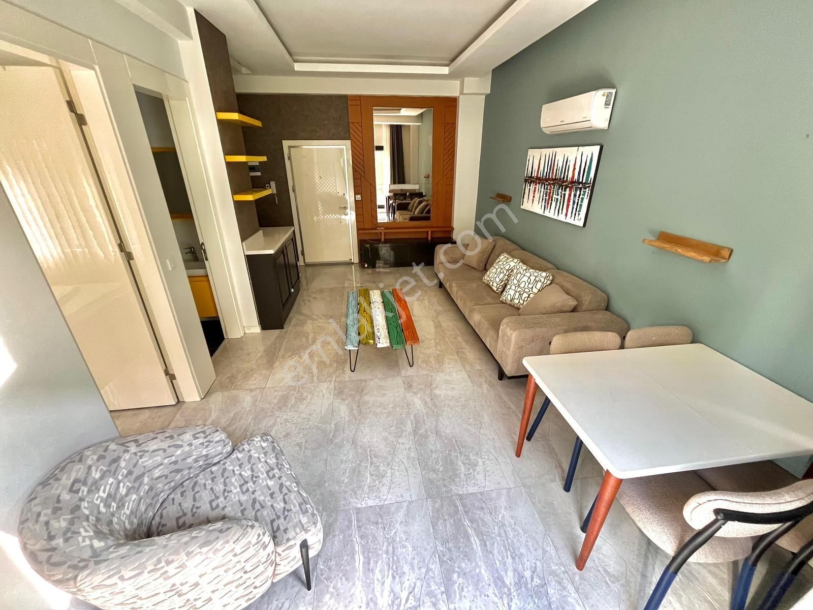 Asmalıevler Mahallesinde 1.5+1 Satılık Eşyalı Daire - Görsel 7