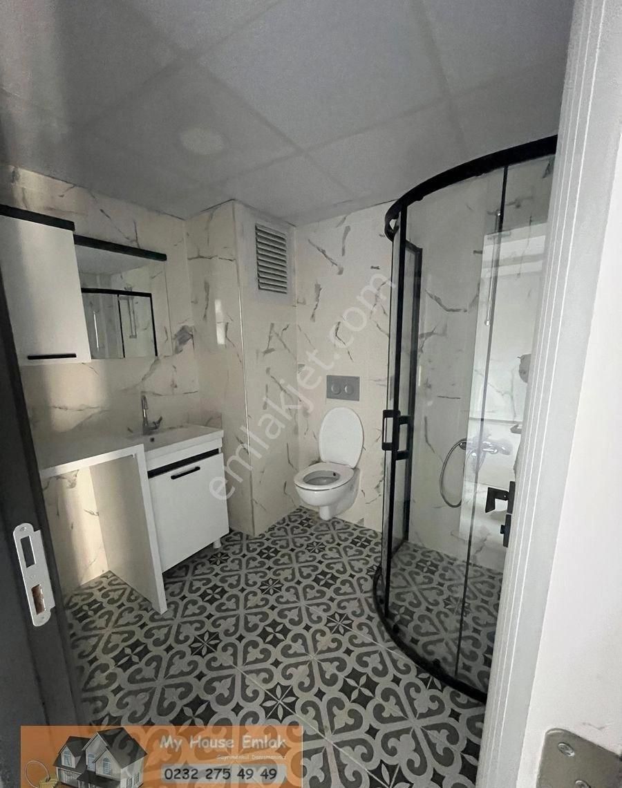 Buca Gaziemir Sınırında Çevreyoluna Yakın 1+1 Kiralık Daire - Görsel 2