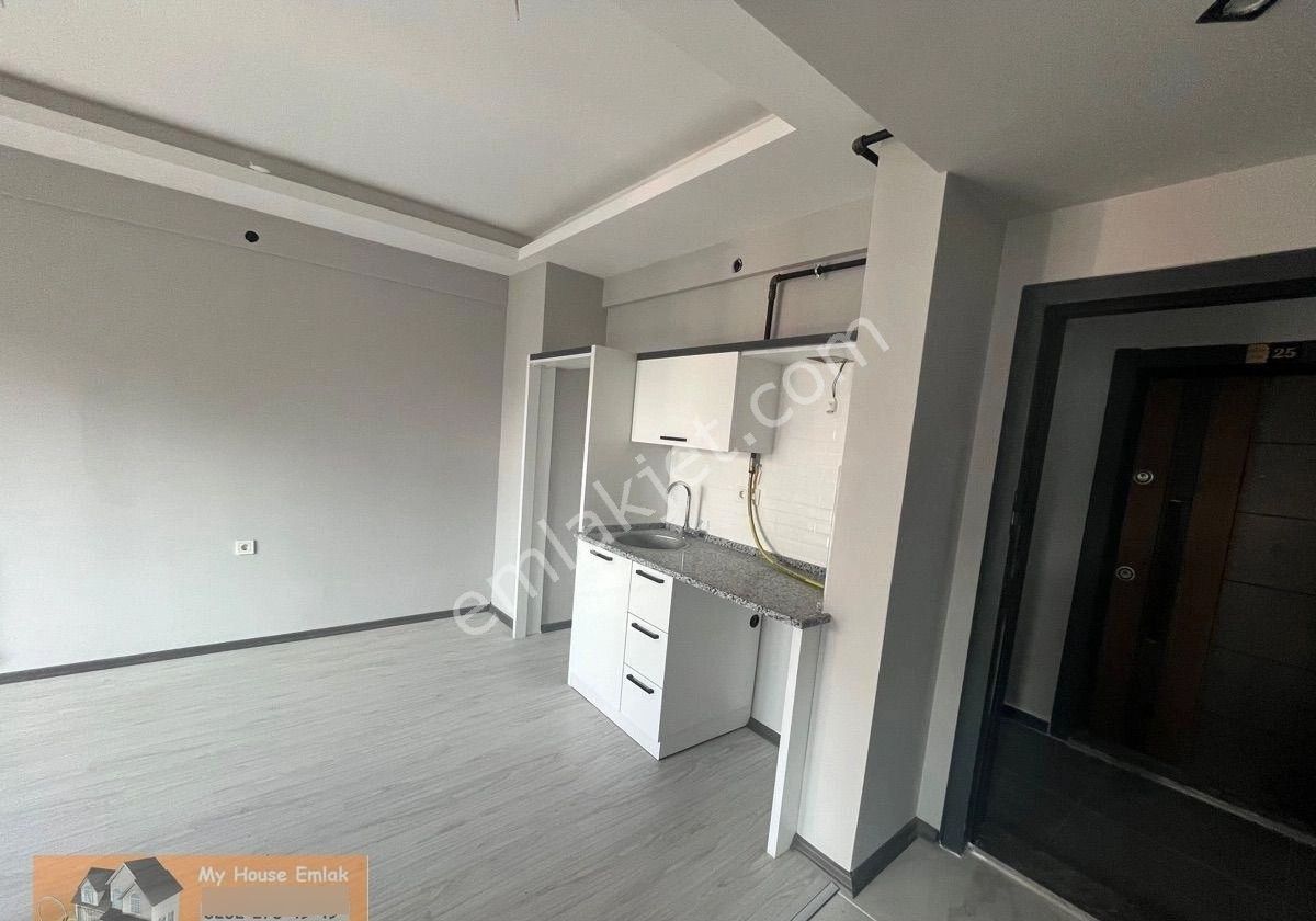 Buca Gaziemir Sınırında Çevreyoluna Yakın 1+1 Kiralık Daire - Görsel 10