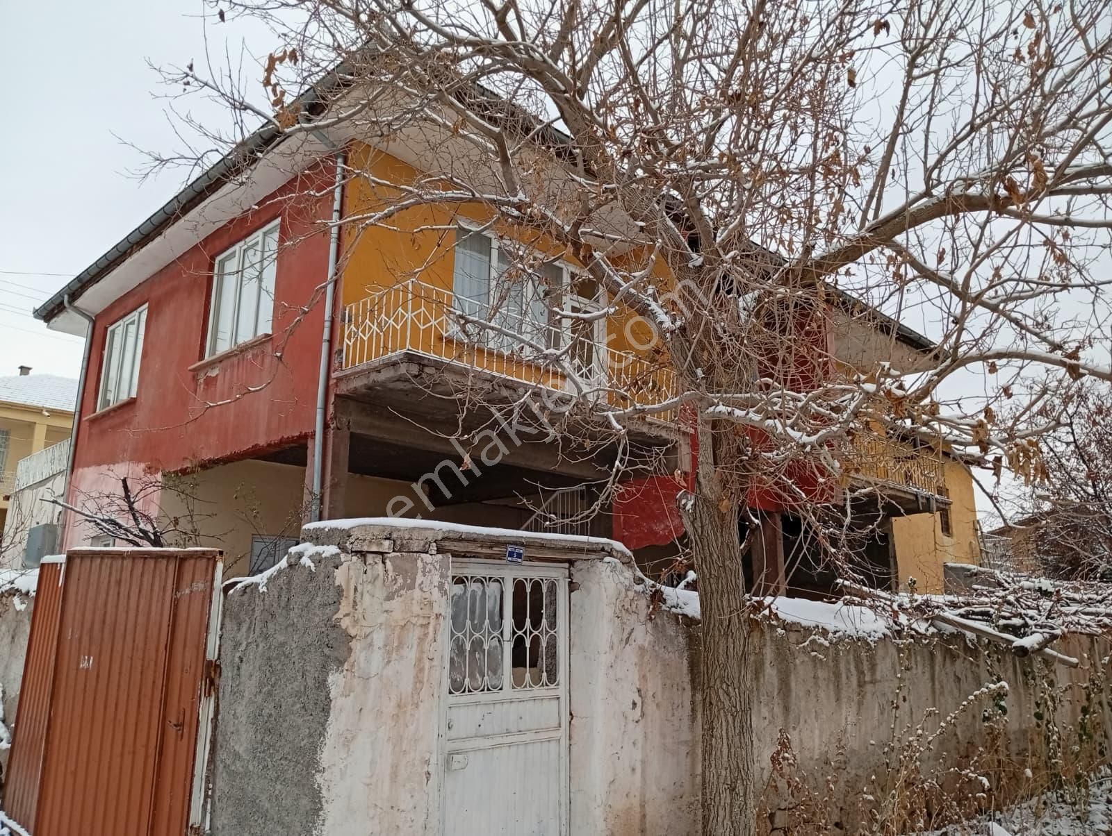 Aksaray Kurtuluşda Kiralık Müstakil Ev