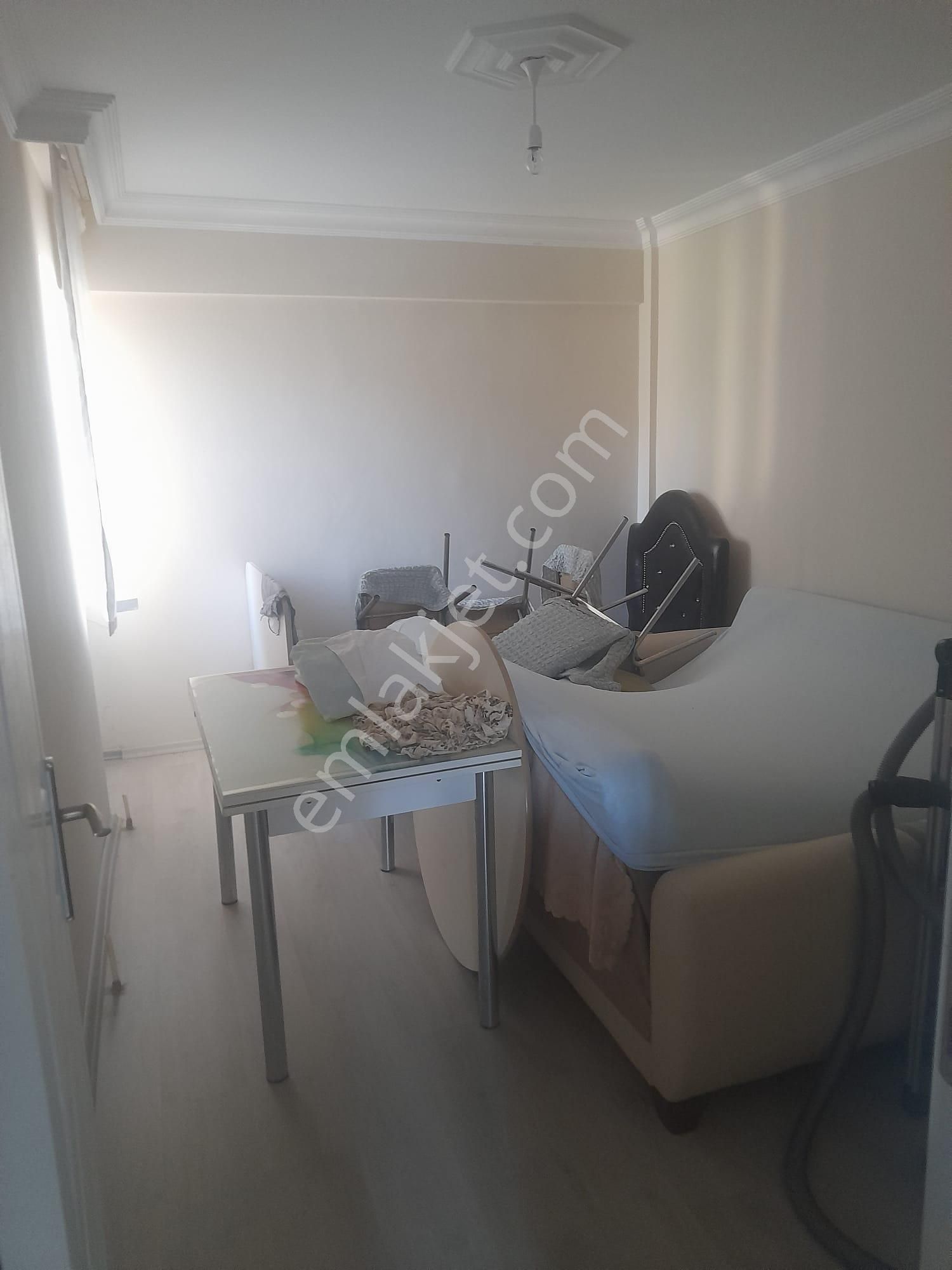 Şarköy De Işık Emlaktan Cumhuriyet Mah De 2+1 75 M2 Daire - Görsel 15