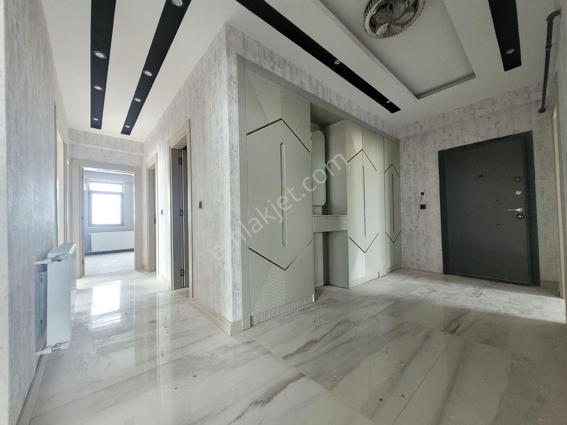 Mehmetçik Te 4+1 Geniş Ve Ferah Daire